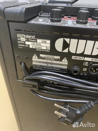 Комбоусилитель Roland cube-60XL bass