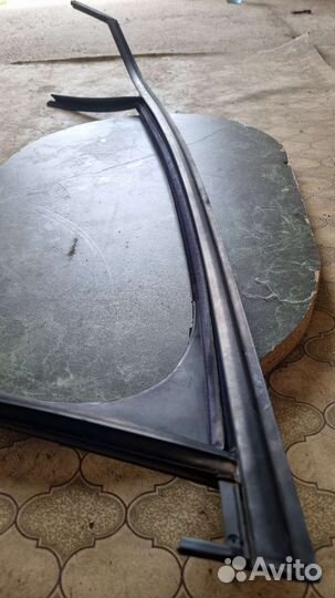 Рамка верхняя двери Citroen c5 x7