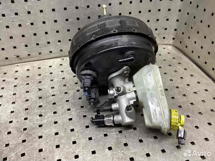Усилитель тормозов вакуумный Ford Galaxy