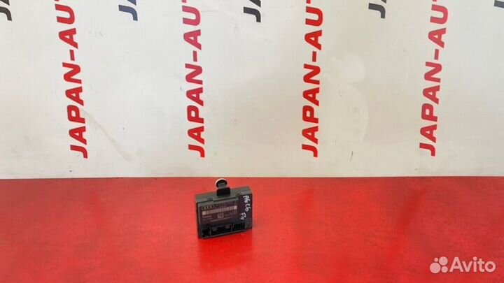 Блок управления двери передний левый Audi A6 C6