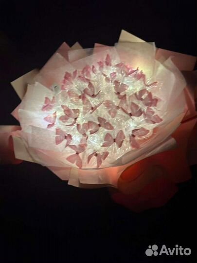 Букет с бабочками