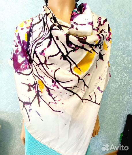 Платок шелковый Dolce Gabbana D&G