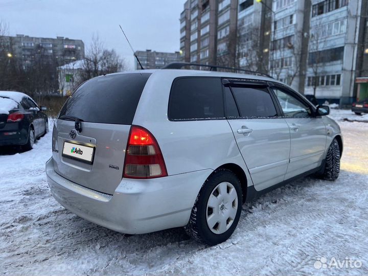 Toyota Corolla 2.0 МТ, 2001, 400 000 км