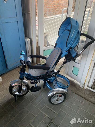 Трехколесный велосипед