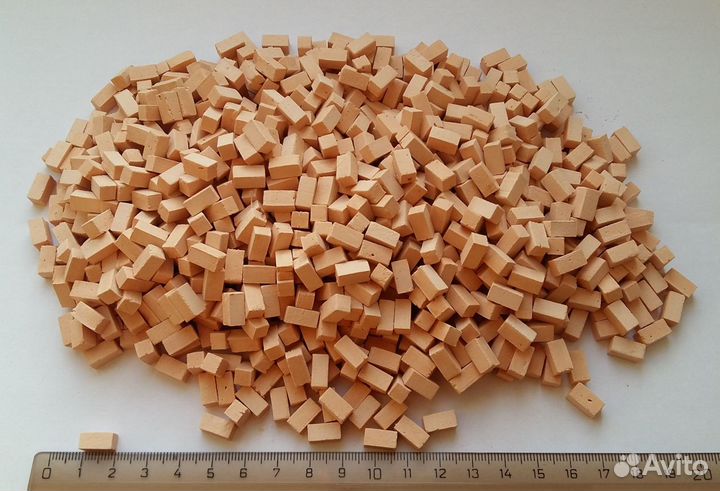 Сборная модель Средневекового замка из кирпичиков