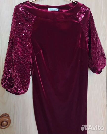 Продам платье