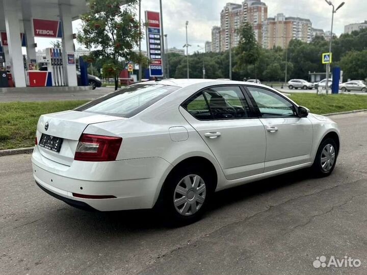 Skoda Octavia 1.6 AT, 2020, 139 974 км