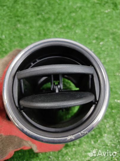 Дефлектор торпедо Peugeot Partner B9 2014