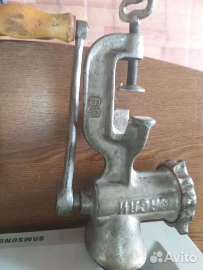 Мясорубка ручная СССР чугунная