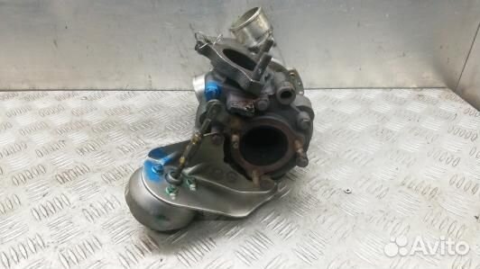 Турбина дизельная toyota RAV 4 ZSA3 (6UK18BK01)