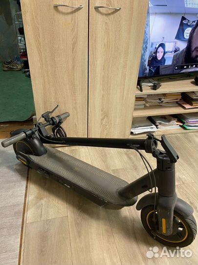 Электросамокат ninebot kickscooter max