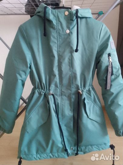 Парка для девочки 146 весна-осень