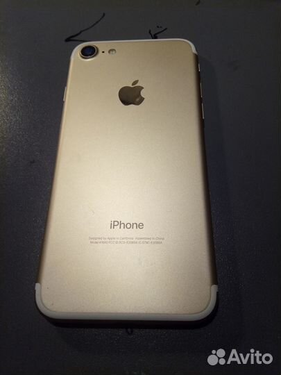 iPhone 7, 32 ГБ
