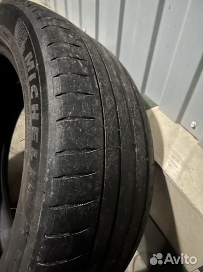 Michelin Pilot Sport 4 215/55 R17 98Y