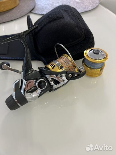 Катушка Shimano Sahara 3000