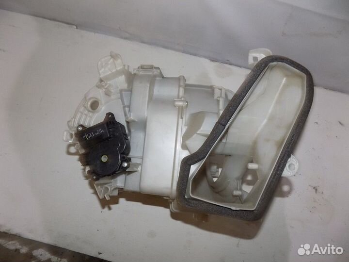 Корпус отопителя Corolla E15 2006-2013