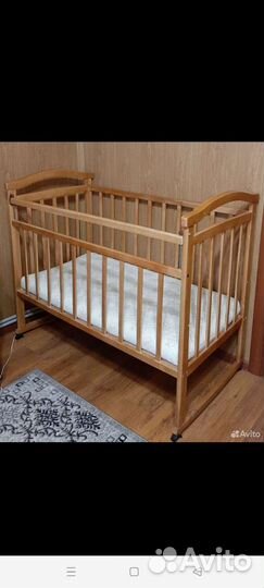 Детская кроватка
