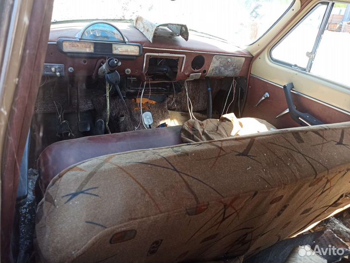ГАЗ 21 Волга 2.5 МТ, 1965, битый, 20 000 км