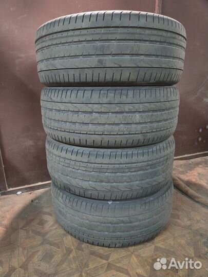 Pirelli P Zero 255/55 R19