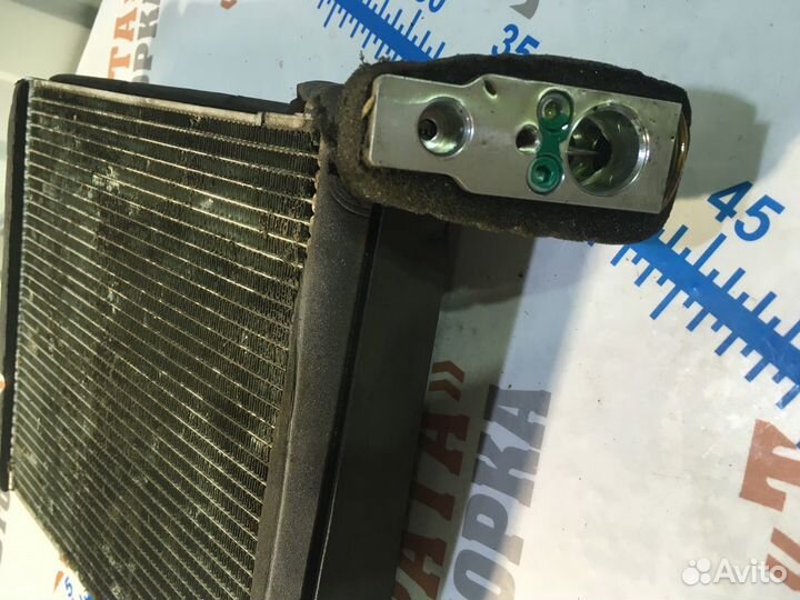 Тойота Хайлюкс Радиатор кондиционера