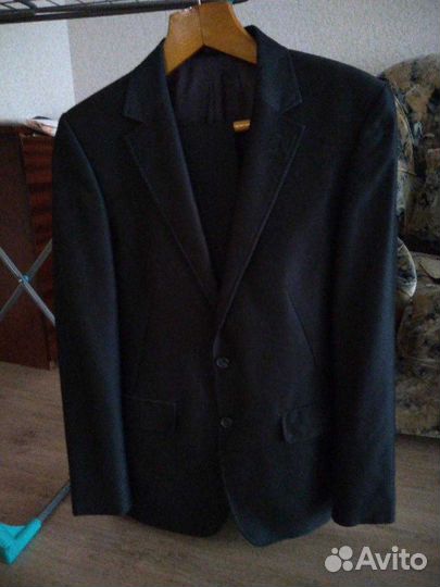 Костюм школьный