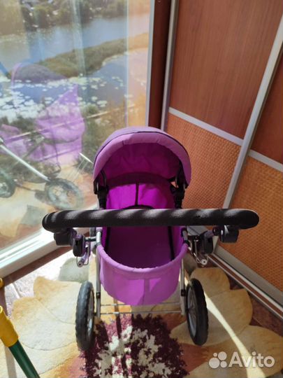 Коляска для кукол