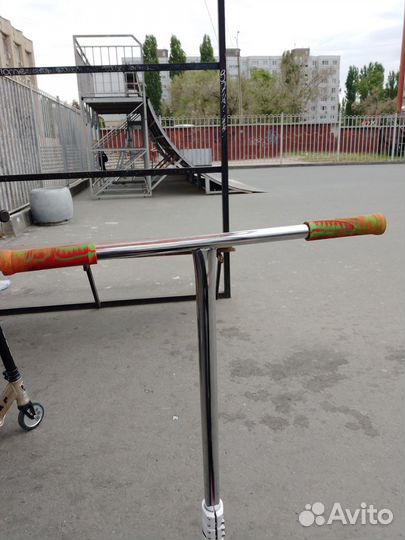 Самокат трюковой, читайте описание