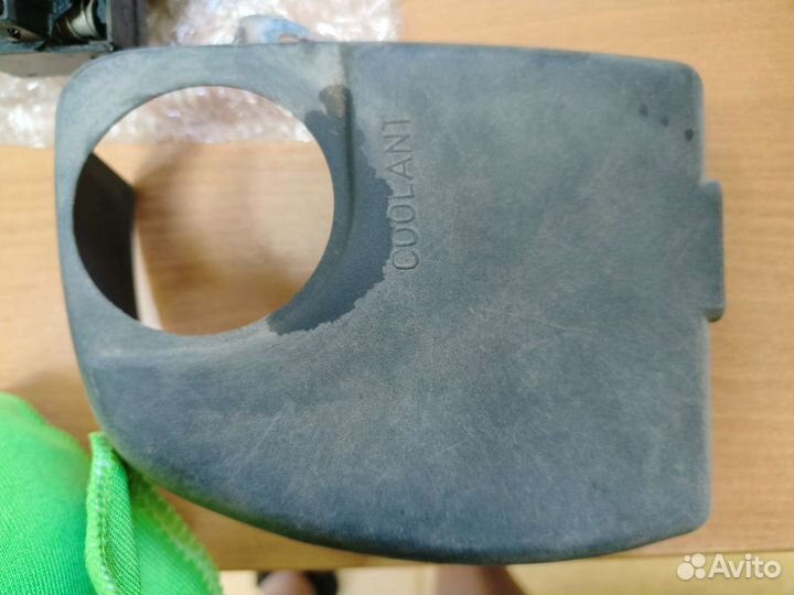 Накладка расширительного бачка Saab 9-5