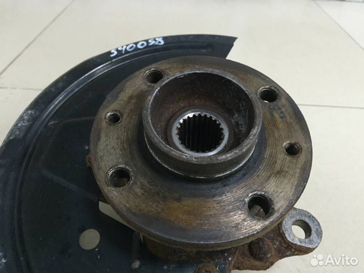 Кулак поворотный передний правый Renault Logan 2 2