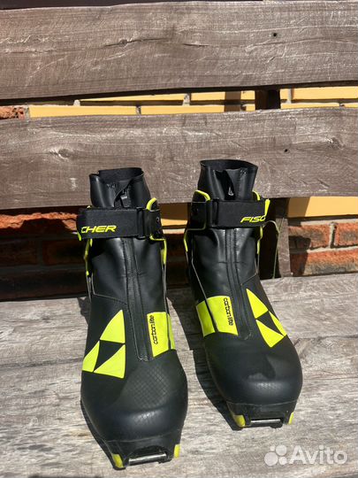 Лыжные ботинки fischer carbonlite