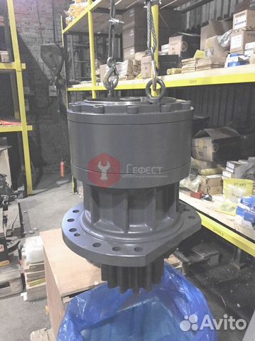 Редуктор поворота Komatsu PC450-8 208-26-00210