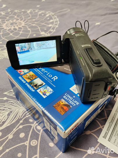 Видеокамера jvc everio GZ-R445BE