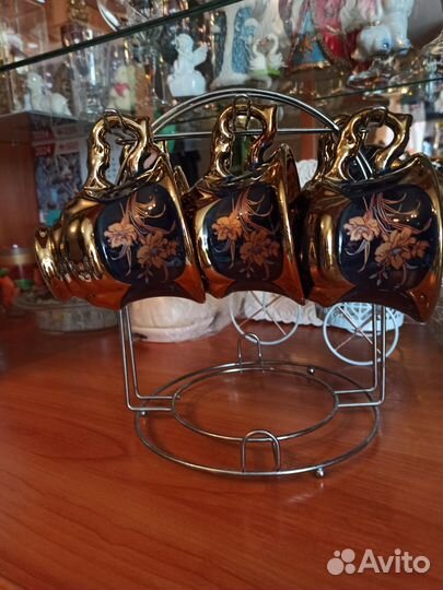 Разные чашки