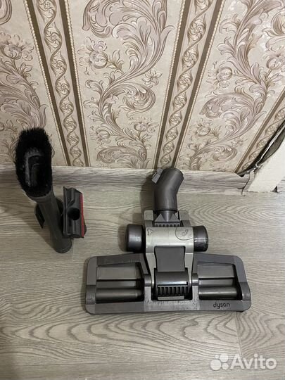 Пылесос Dyson DC37