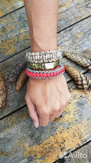 Браслеты из паракорда