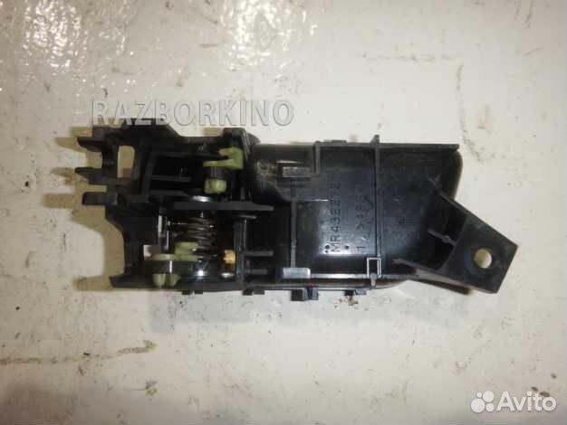 Ручка двери задней внутренняя правая