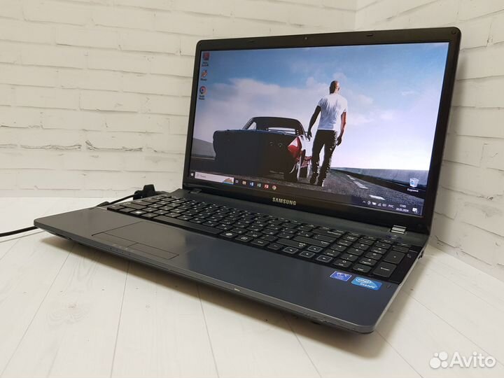 Ноутбуки Samsung для работы, офиса с гарантией