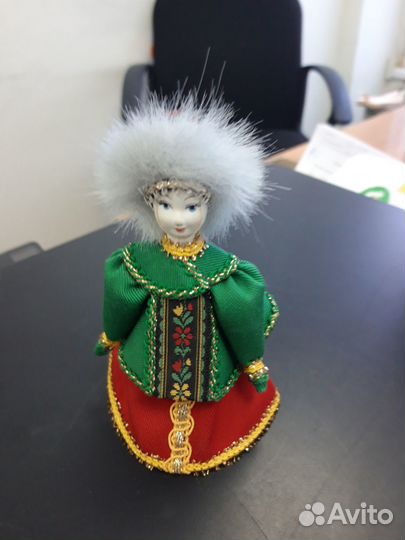 Кукла сувенирная