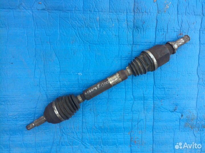 Полуось (привод) передний левый Renault Megane 1.5