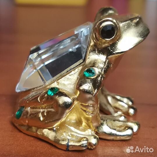Лягушка с бриллиантом