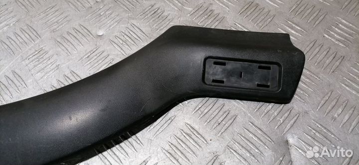 Молдинг крыла переднего правый Opel Zafira A