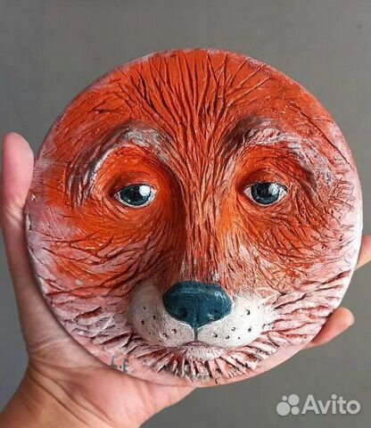 Настенное панно из гипсовой штукатурки