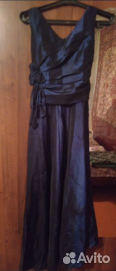 Вечернее платье в пол 42 44