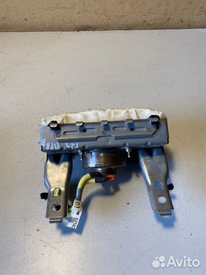 Подушка безопасности Toyota Rav4