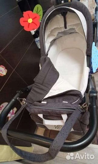 Коляска - люлька для новорожденных