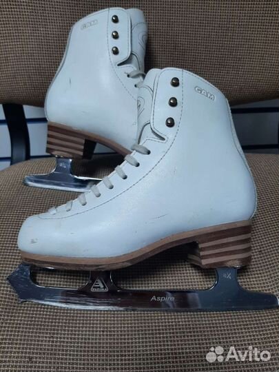 Коньки фигурные бу