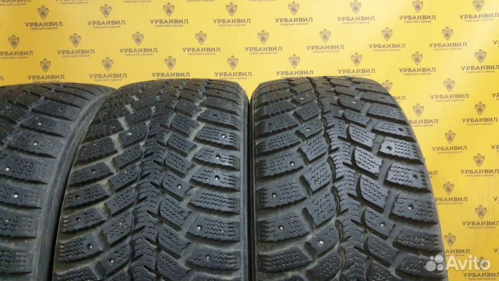 Kumho I'Zen Wis KW19 215/50 R17 91T