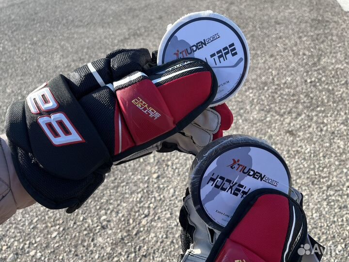 Краги хоккейные