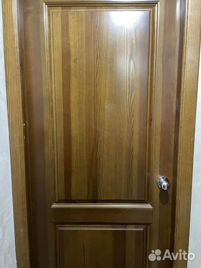 Двери из дерева