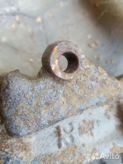 Jetta 6 кулак поворотный под 1.6